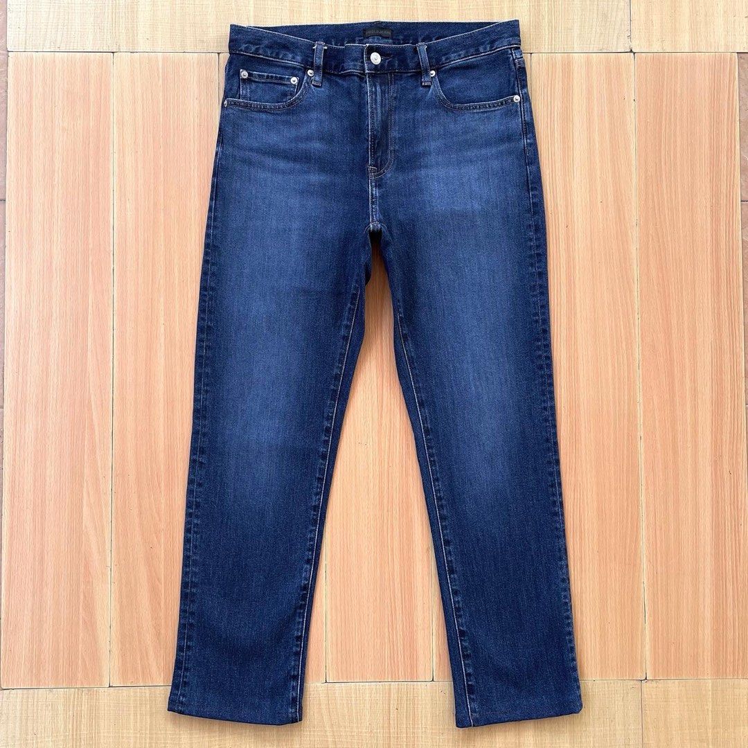 Uniqlo Jeans, Men's Fashion, Bottoms, Jeans on Carousell