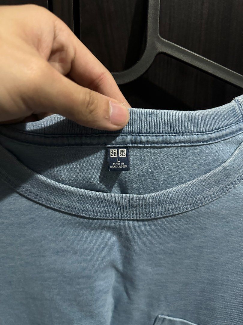 Uniqlo oversized pocket shirt (Category: Tshirts & Polo Shirts ) located in Manila. Submitted by chefkurry (Listing ID 1286934589, Image 2). Description: Uniqlo oversized pocket shirt Used only twice Large on tag Php 450 Manila Area.