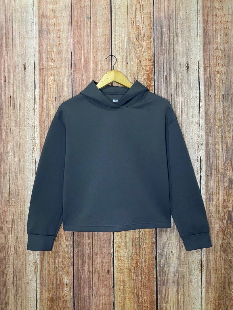 UNIQLO ULTRA STRETCH DRY SWEAT HOODIE IN BLACK, Women's Fashion, Tops,  Other Tops on Carousell