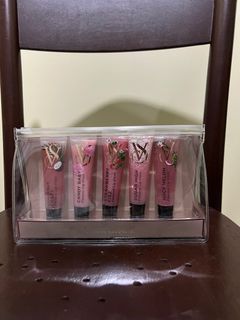 (Category: ) located in . Submitted by sparkjoymy (Listing ID 1287053539, Image 1). Description: .