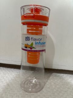 Water bottle with infuser