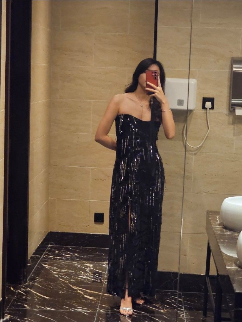 Zara Sequinned Velvet Dress, Women's Fashion, Dresses & Sets, Dresses on  Carousell