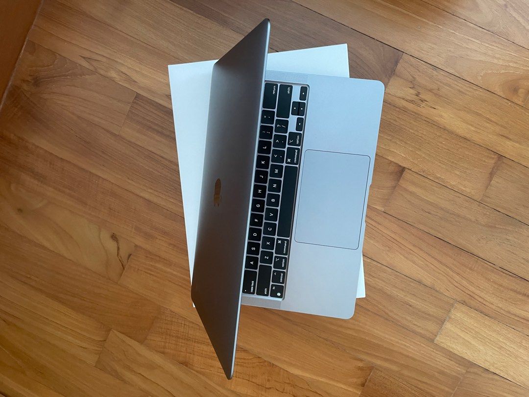 Macbook on sale air 16g