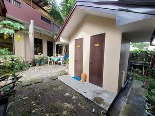 783 sqm Corner Lot with Building in Malumanay, Quezon City - ₱115,000,000 or ₱146,871 per sqm