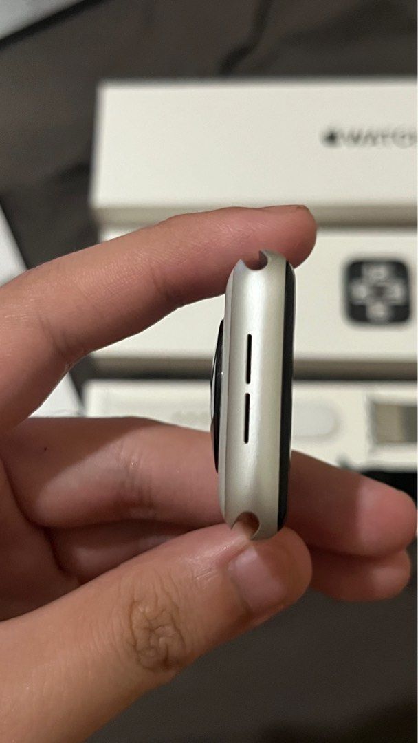 Apple watch se discount sim card slot