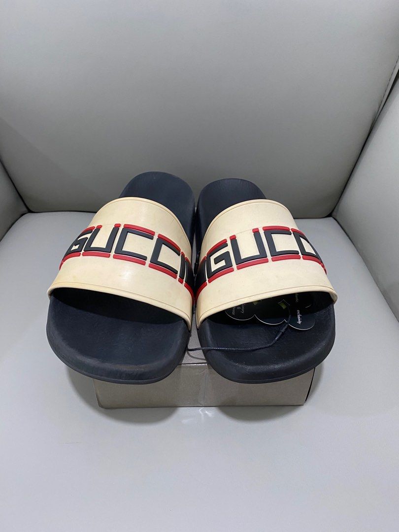 Gucci pursuit rubber slides outlet