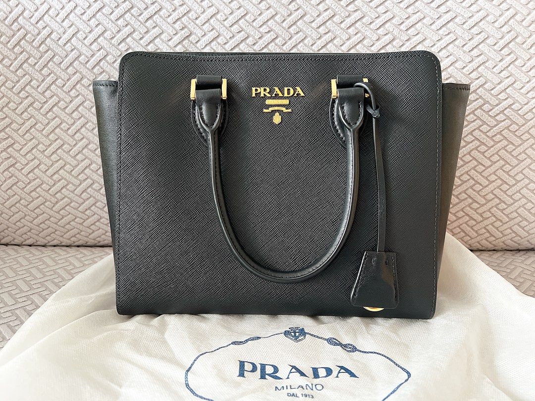How to authenticate best sale prada saffiano bag