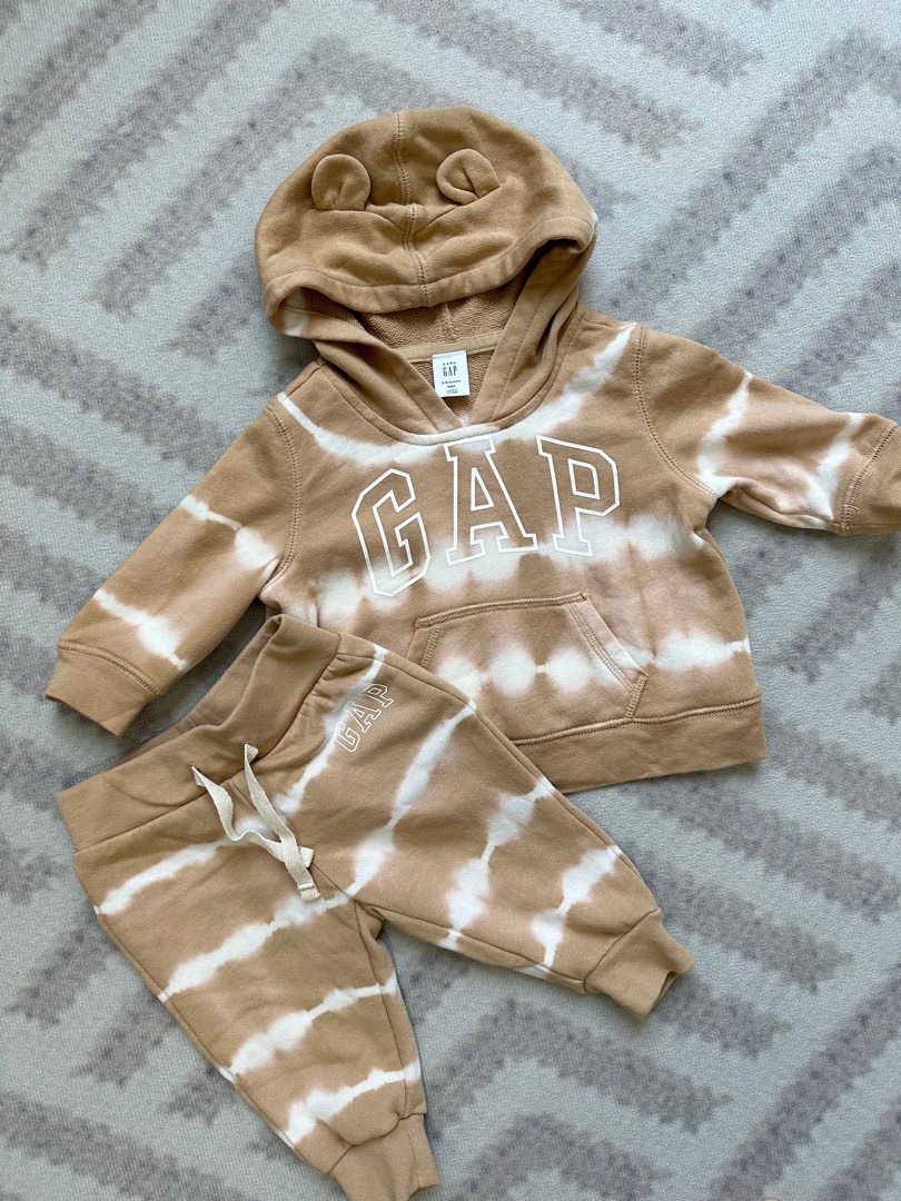 Baby gap setwear sweatshirt Babies Kids Babies Kids Fashion