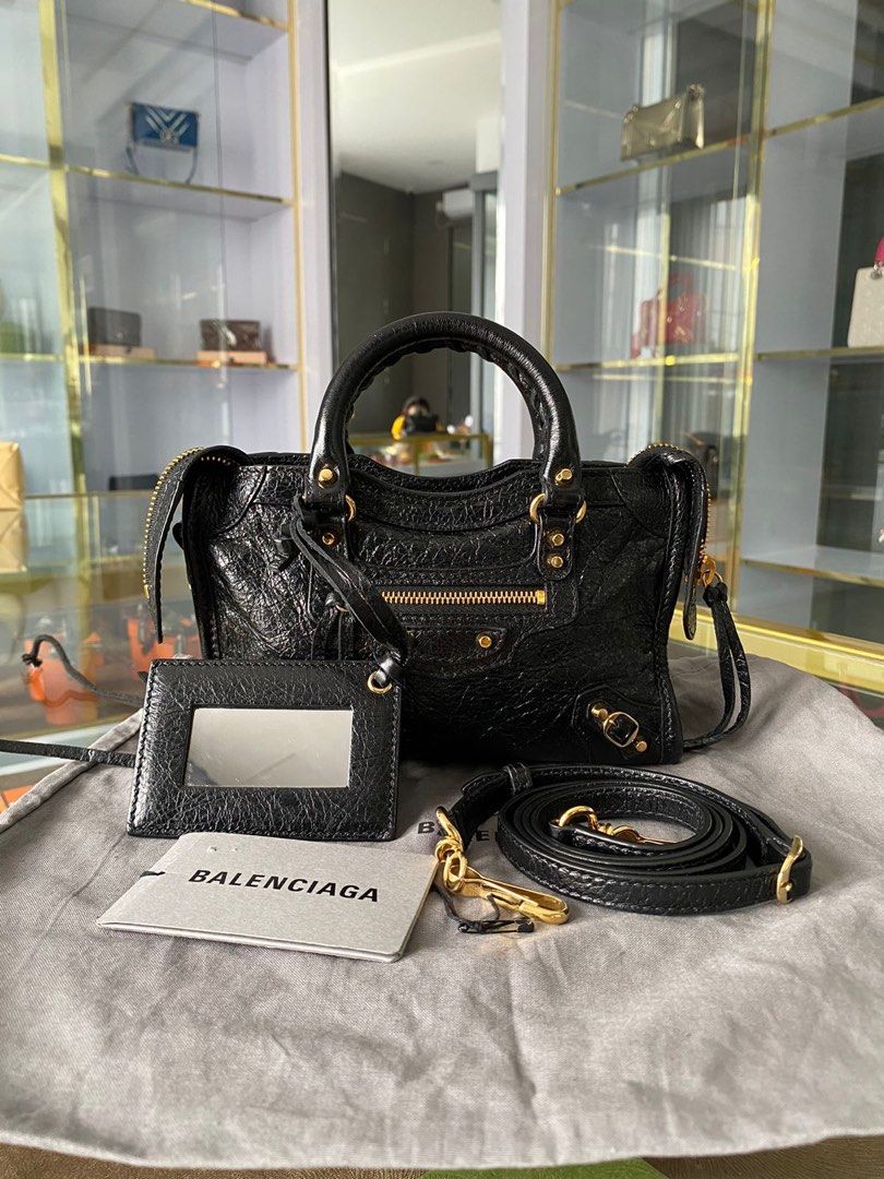 Balenciaga nano city black ghw 20 cm th 2021 Barang Mewah Tas Dompet di Carousell