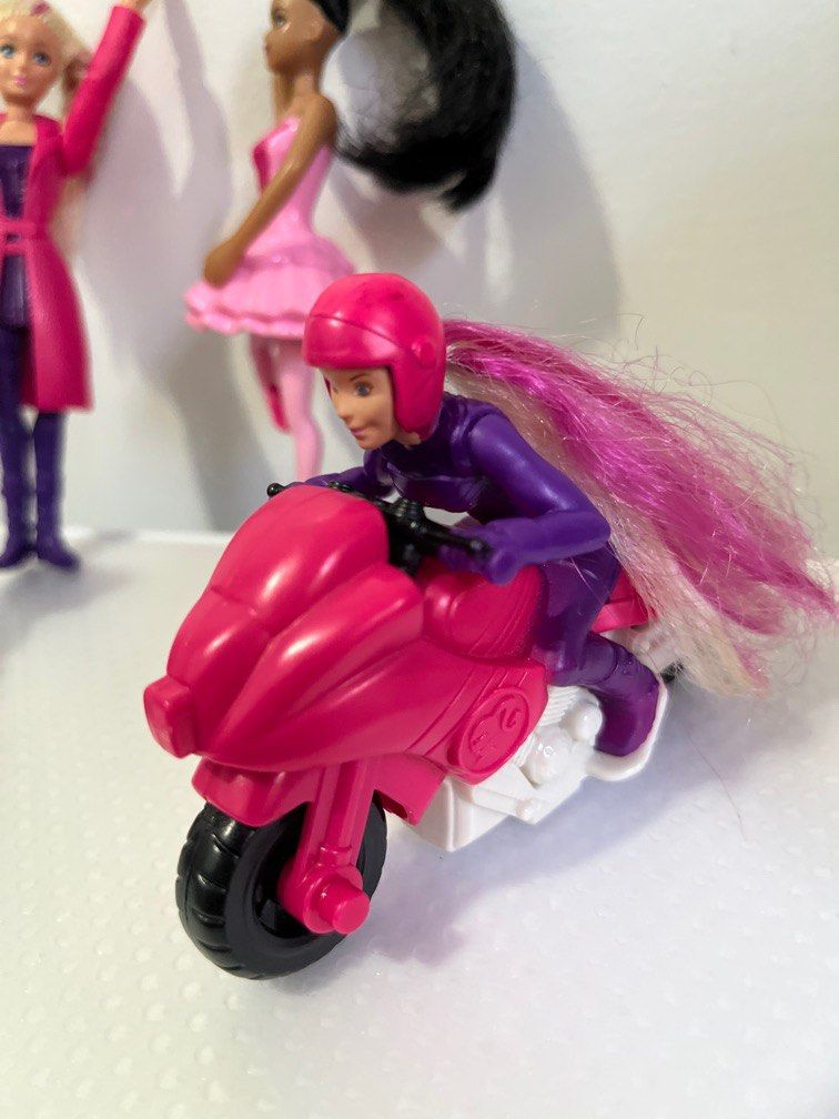 Barbie minis take all (Category: Kids Toys) located in Marikina City. Submitted by myprelovedcollectibles (Listing ID 1287212669, Image 3). Description: .