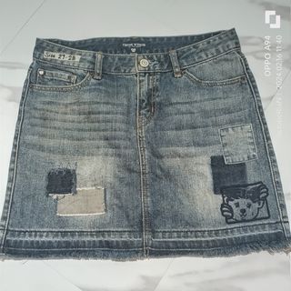 Branded Ukay-ukay / Skirt (Size: 27-28)