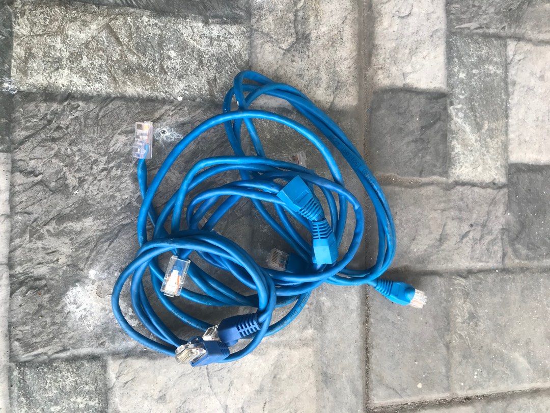 Cable 5E (Category: Cables & Adaptors) located in Petaling Jaya. Submitted by Alhans (Listing ID 1287221973, Image 1). Description: .