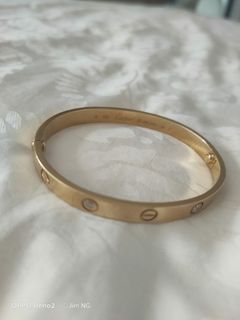 Cartier love outlet bracelet patina
