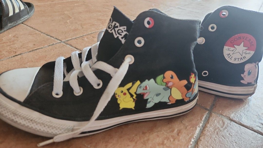 Converse nintendo shoes deals