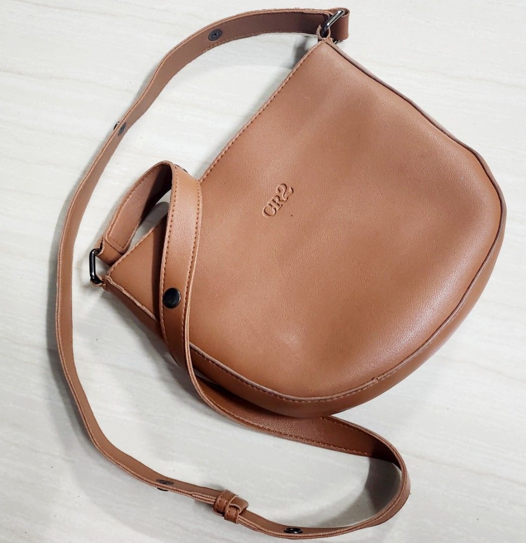 Cr2 sling bag online