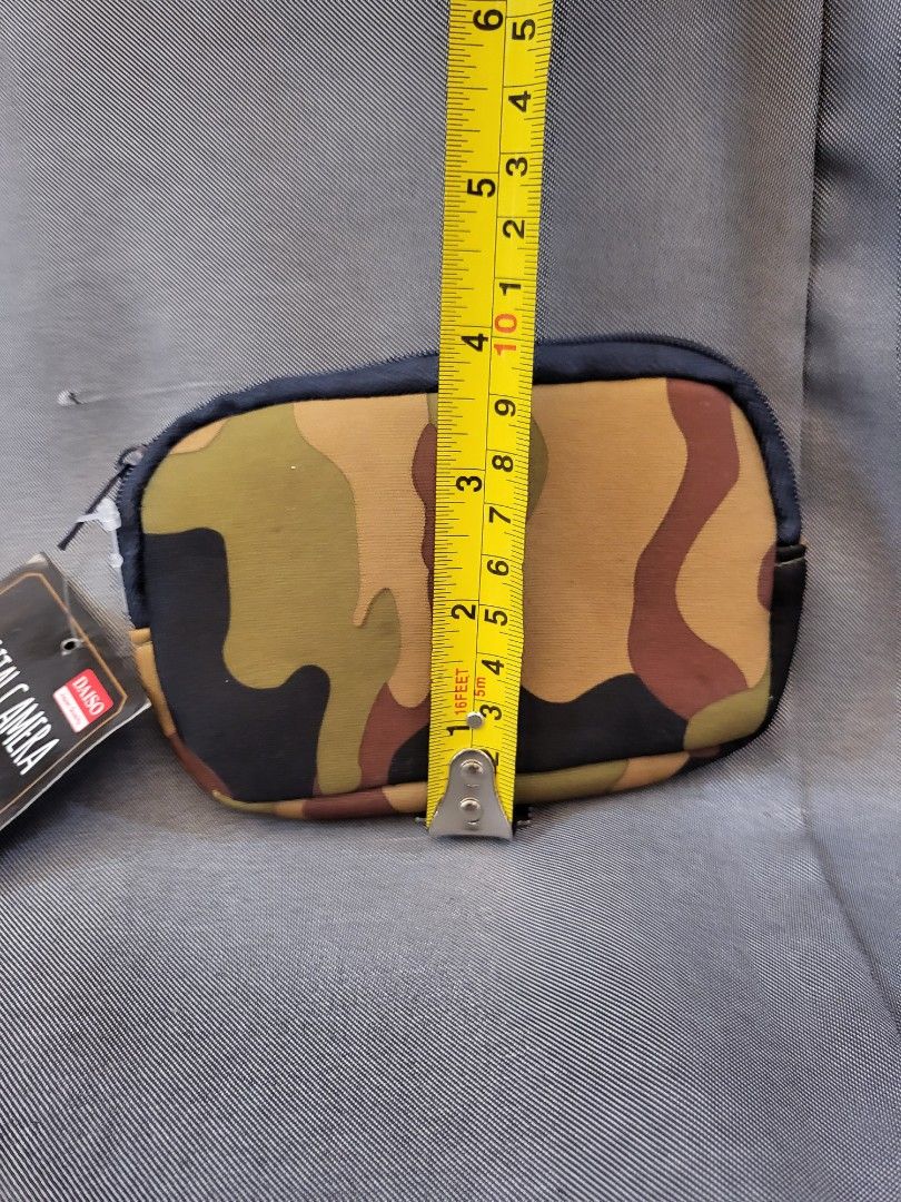 Daiso Japan Army Camouflage Digital Camera Cushion Case (Category: Camera Bags & Carriers) located in San Fernando. Submitted by jpmarketplace2023 (Listing ID 1287313823, Image 3). Description: -Daiso Japan army camouflage digital camera cushion case for only PHP190 -Authentic from Japan.