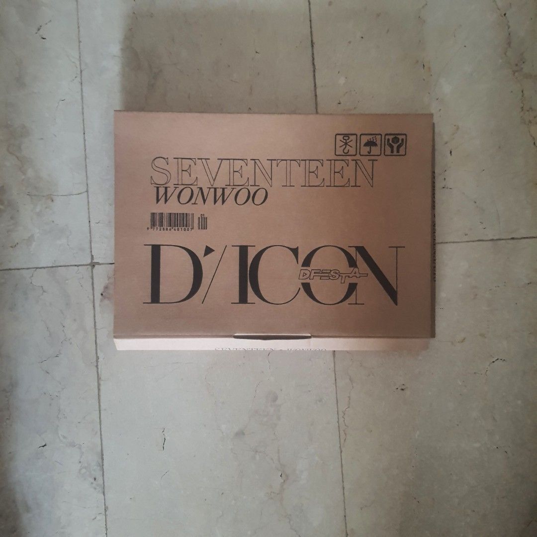 D'Icon Seventeen Wonwoo Lenticular cover (Category: K-Wave Merchandise) located in Quezon City. Submitted by si.leslie (Listing ID 1287164952, Image 1). Description: Decluttering..