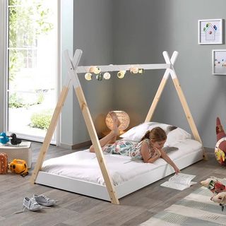 (Category: ) located in . Submitted by wardrobemes (Listing ID 1287208796, Image 1). Description: .