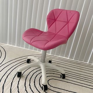 Fuchsia pink office faux leather swivel chair with wheels