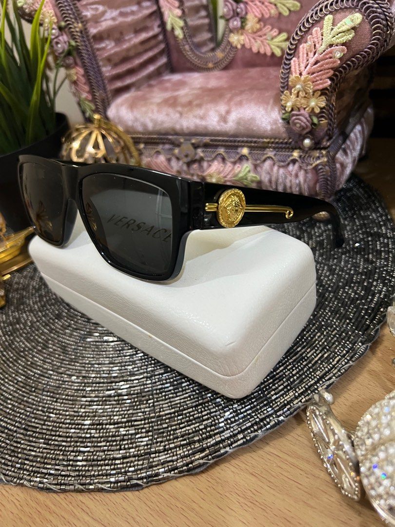 Sitemapcdatahttpswen2windecoocomgianni Versace S 59null