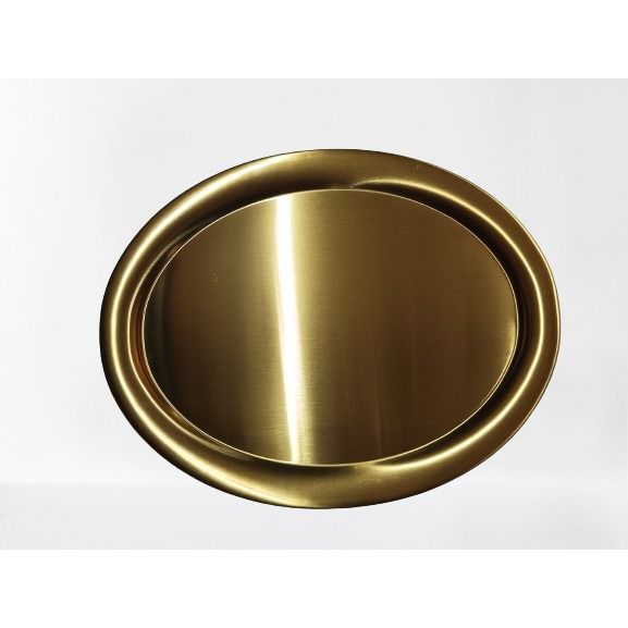 Gold Stainless Plate Oval Shape 20cm/27cm/29cm (Category: Other Kitchenware & Tableware) located in Quezon City. Submitted by trustrade86136 (Listing ID 1287231766, Image 3). Description: Add a touch of glamour to your dining table with our Gold Stainless Plate Oval Shape. Available in three sizes; 20cm, 27cm, and 29cm. These plates are perfect for serving your favorite dishes in style. Made from high-quality stainless steel for durability and st