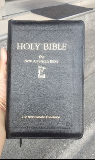 HOLY BIBLE ,the new American bible NAB with genuine leather  cover case