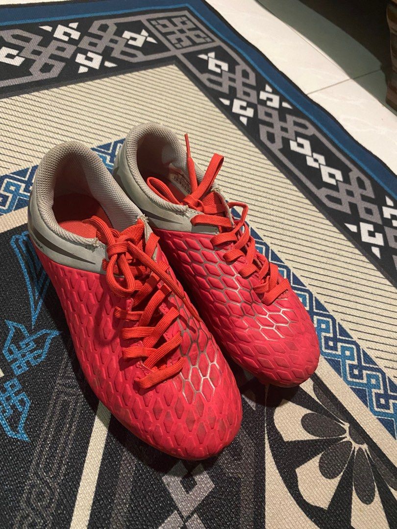Hypervenom club hotsell