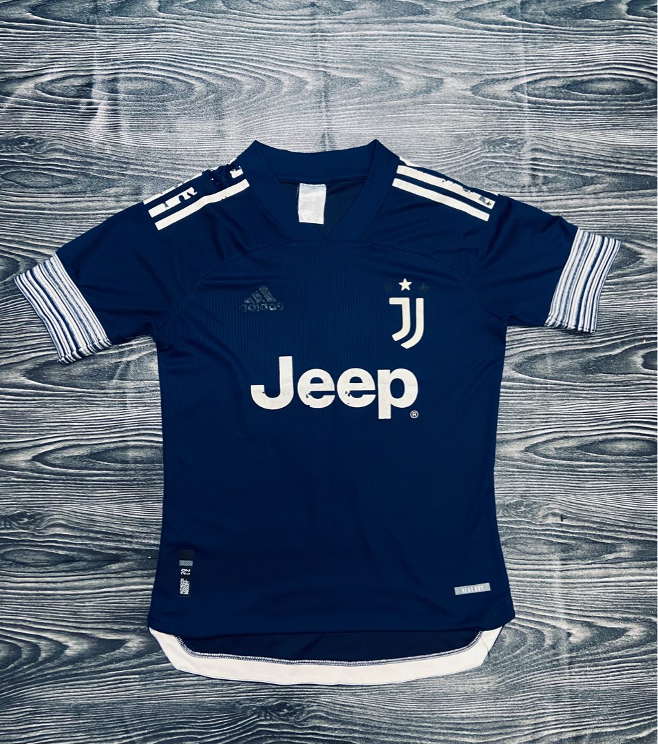Juventus away hotsell 2021
