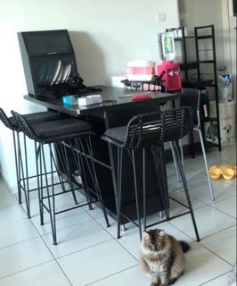 (Category: ) located in . Submitted by decluter10 (Listing ID 1287173836, Image 1). Description: .