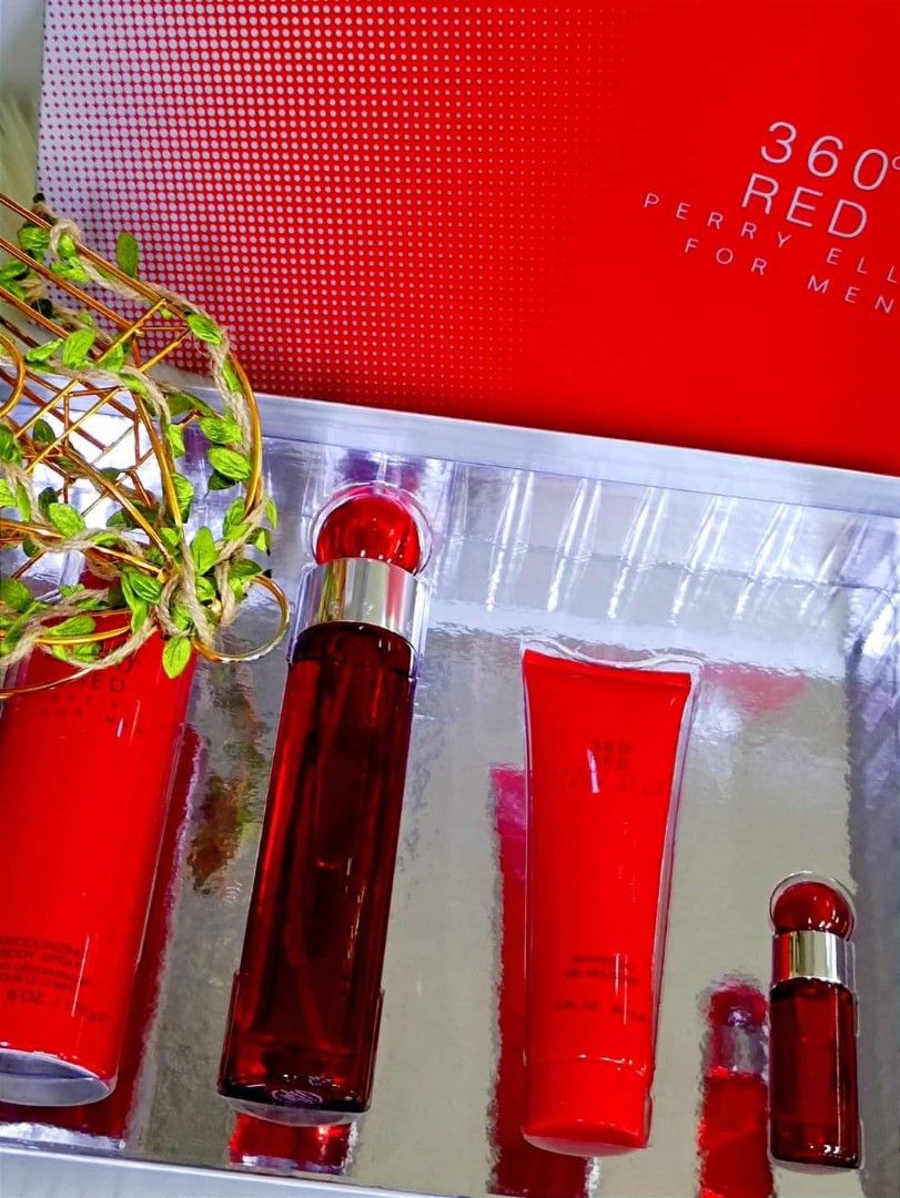 💯Legit 360° Perry Ellis Red Men Set (Category: Fragrance & Deodorants) located in Manila. Submitted by Perfume_finds (Listing ID 1287239339, Image 1). Description: 360° Perry Ellis Red Men Setx4 100ml Edt+170g Body Spray+90ml Shower Gel+7.5 Spray 1 avail.