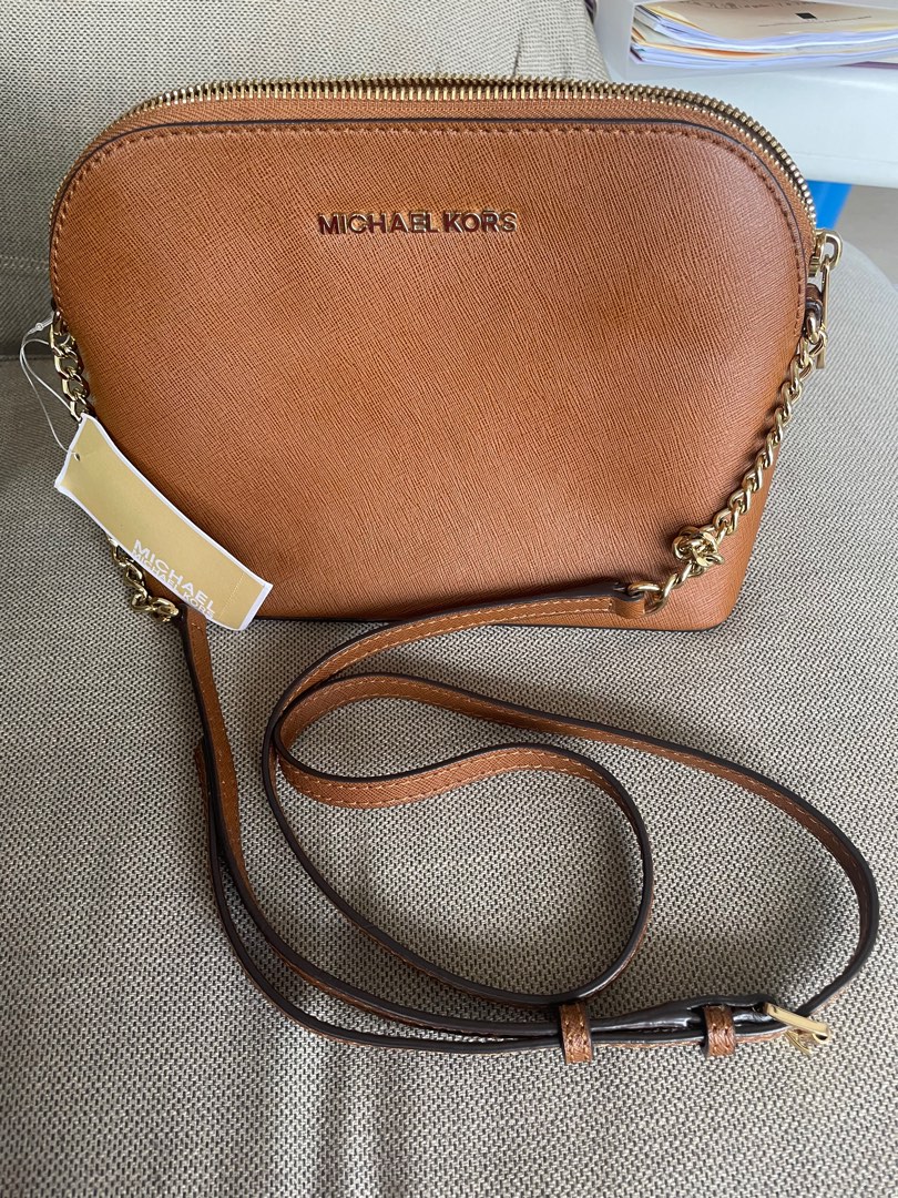 Cindy logo michael kors hotsell
