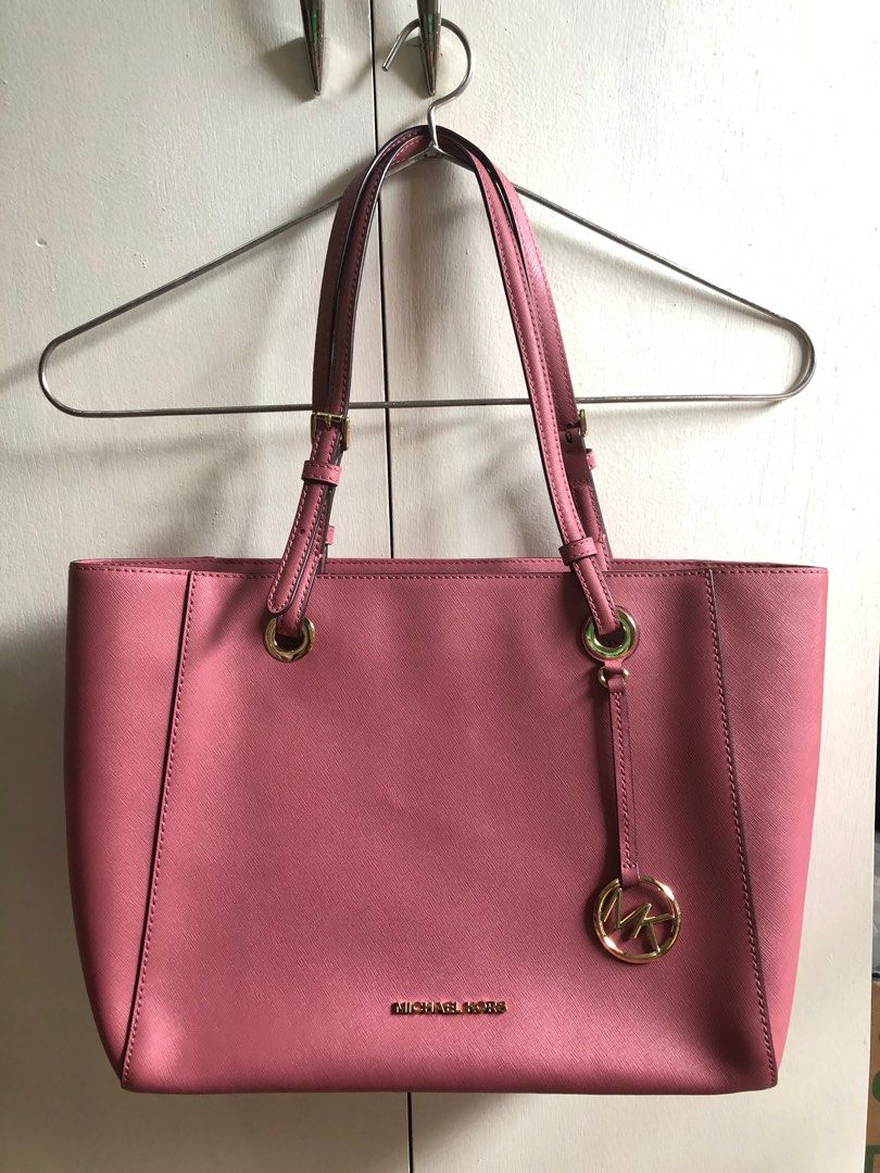 MK Michael Kohrs Walsh Medium Multifunctional MF Luggage Leather