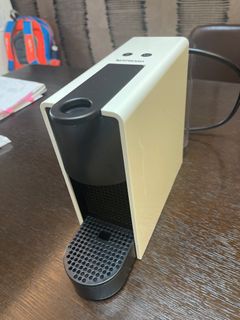 （分類：）位於 。 由 eecwy 提交（商品編號 1287263027，圖片 1）。簡介： 。