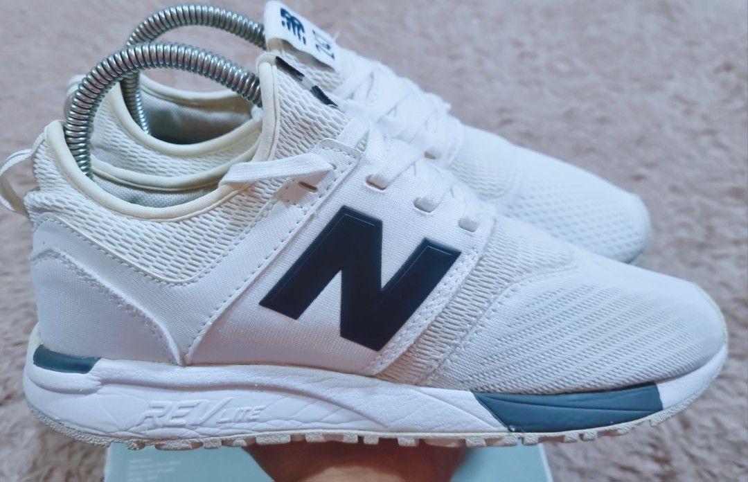 New balance top 247 45