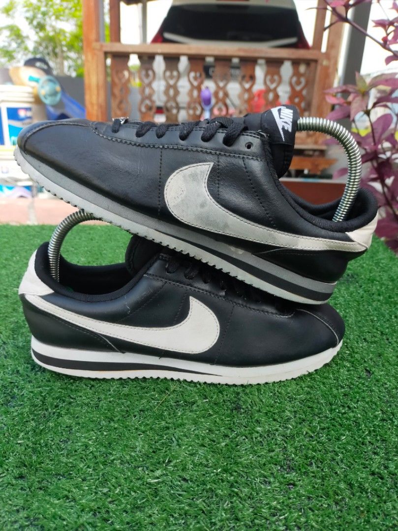 Nike cortez deals size 2