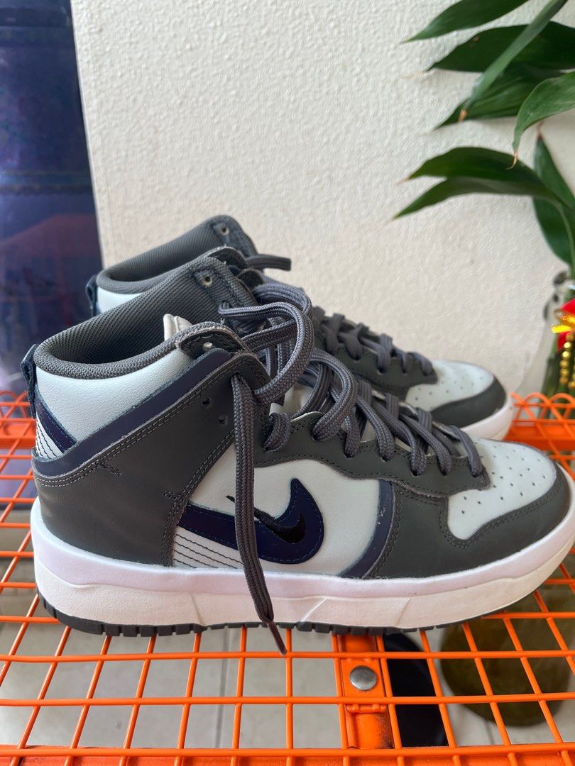 iron purple dunk high up