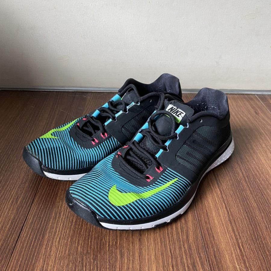 Nike zoom trainer, Fesyen Pria, Sepatu Sneakers di Carousell