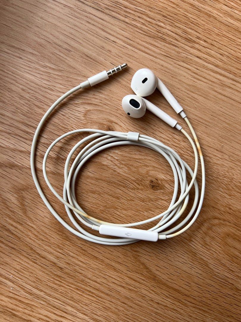 Can i use sales apple earpods with samsung