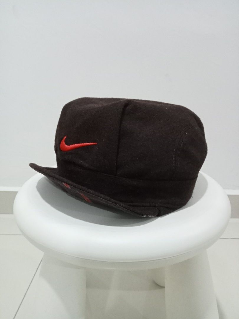 Original Cap Nike ear flap Riversable short brim sudu pendek