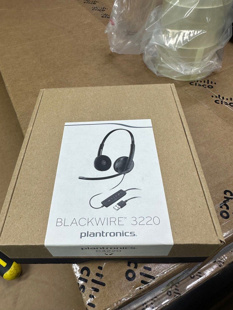 Plantronics voyager hotsell 3220