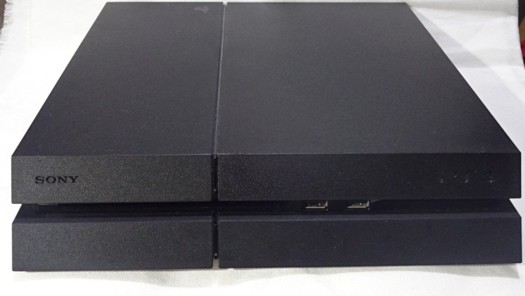 Playstation 4 version 5.05 CUH-1200B 110V (Category: PlayStation) located in Paranaque City. Submitted by kutoi.ancheta (Listing ID 1287275207, Image 1). Description: Playstation 4 version 5.05 CUH-1200B 110V made in China Unit only! ₱7000 Condition: in Safe Mode due to power outage! From Safe mode to Restored Factory settings back to Safe mode again due to power outage! as is only! no warranties! pm for inquiries. #playstation4 #ps4gameconsole #