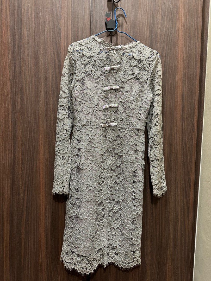Pretty light grey lace dress Women s Fashion Dresses Sets Dresses on Carousell