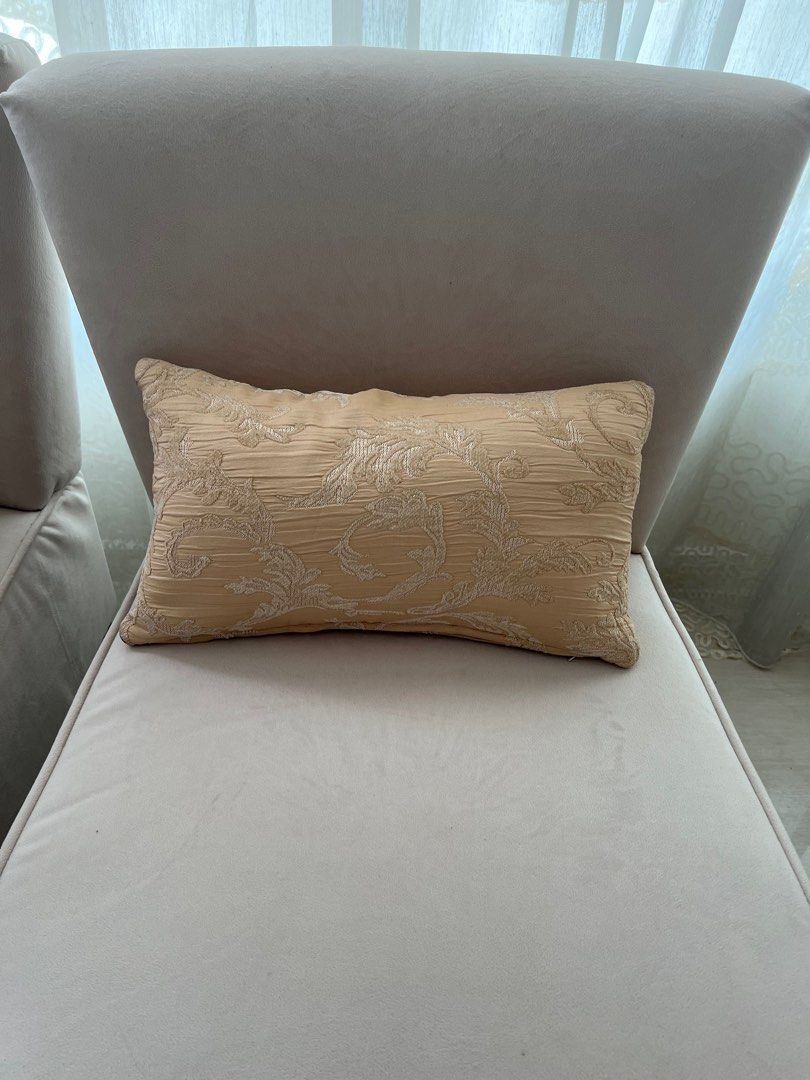Rectangular Cushion (Category: Cushions & Throws) located in Singapore. Submitted by jewelz__ (Listing ID 1287210968, Image 1). Description: I have 2 cushions at $10 each Approx 40x23cm.