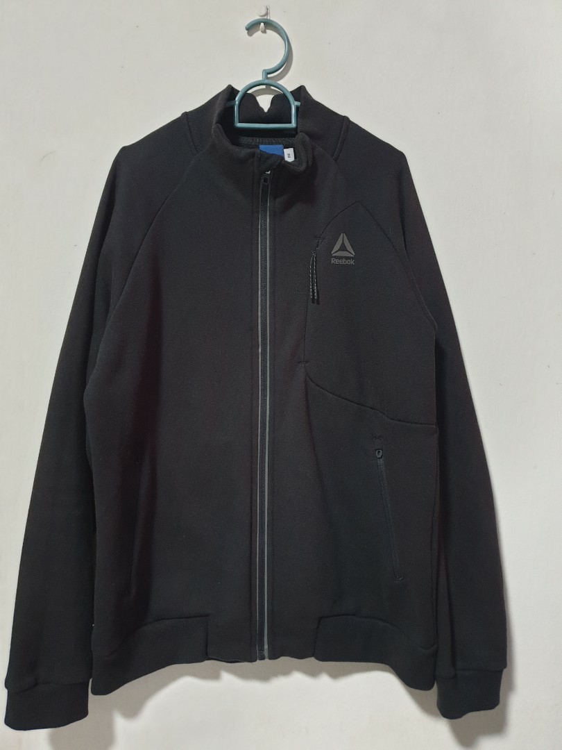 Reebok Speedwick Track Jacket, Men's Fashion, Coats, Jackets and Outerwear  on Carousell