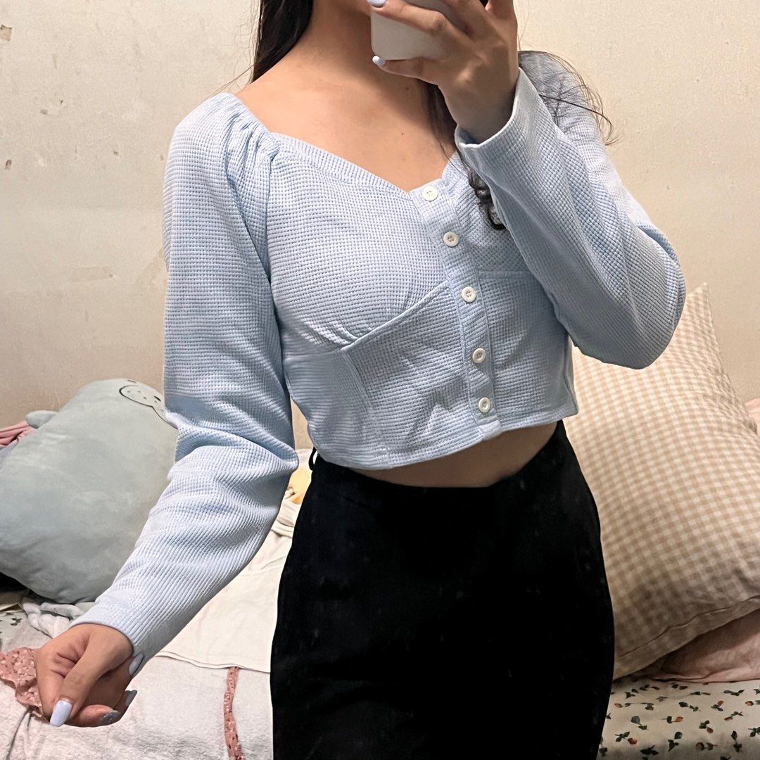 SHEIN Crop Top, Women's Fashion, Tops, Blouses on Carousell