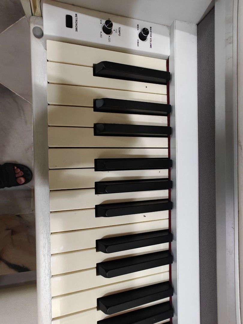 The one smart piano Hobbies Toys Music Media Musical