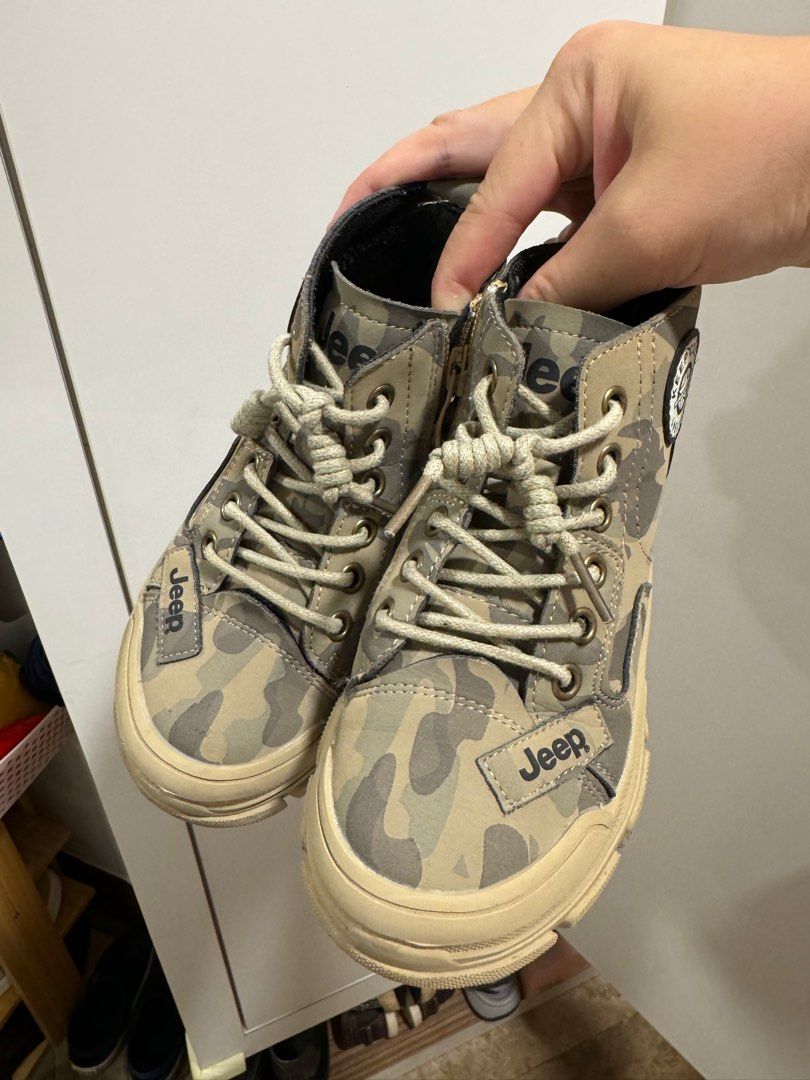 17 cm deals in feet