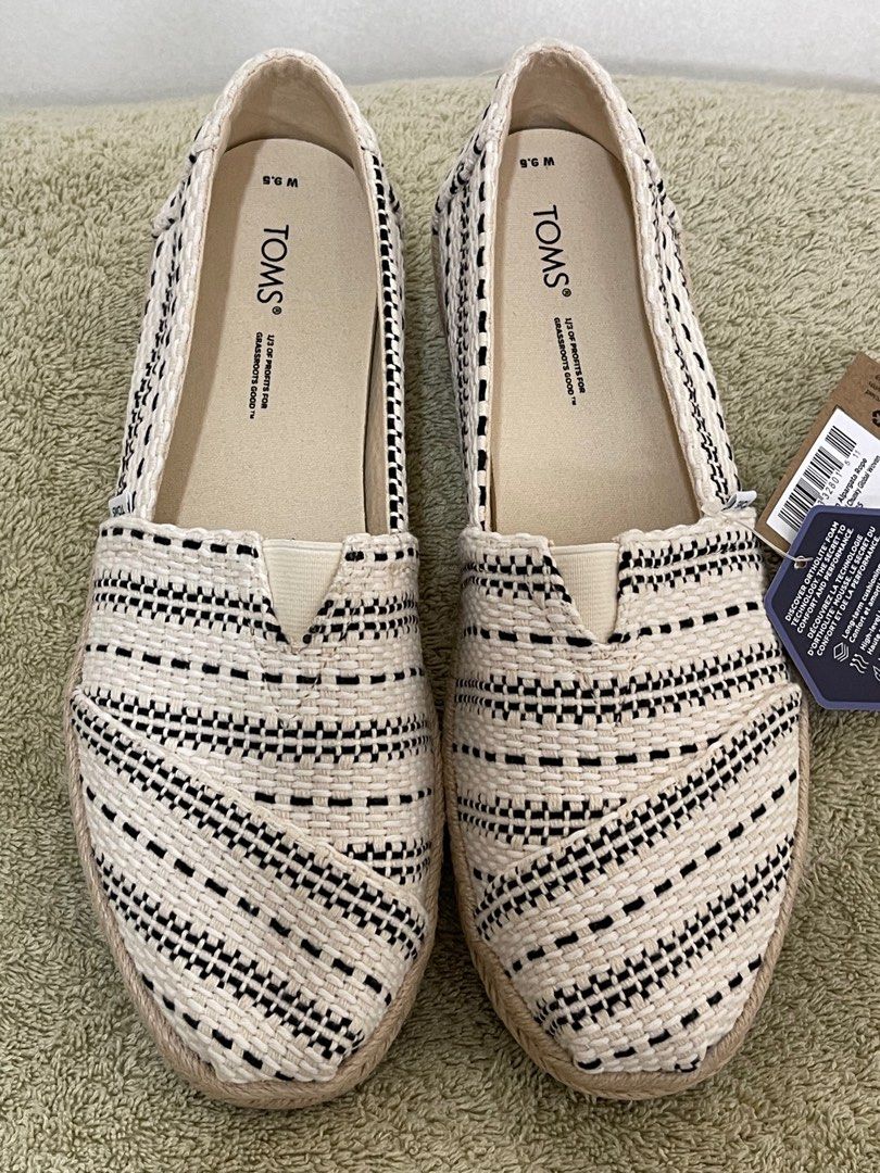 Toms natural arrow new arrivals embroidered mesh women's classics