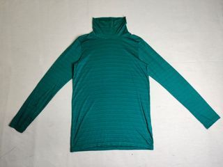 Uniqlo Heattech/Thermal long sleeves