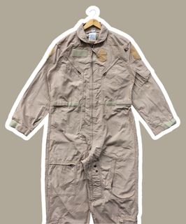 PRO CELEBRITY OUTDOOR FISHING SHIRT, Men's Fashion, Tops & Sets, Formal  Shirts on Carousell